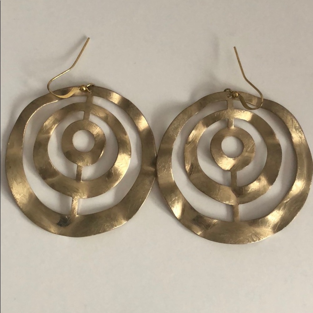 Fashion gold round earrings